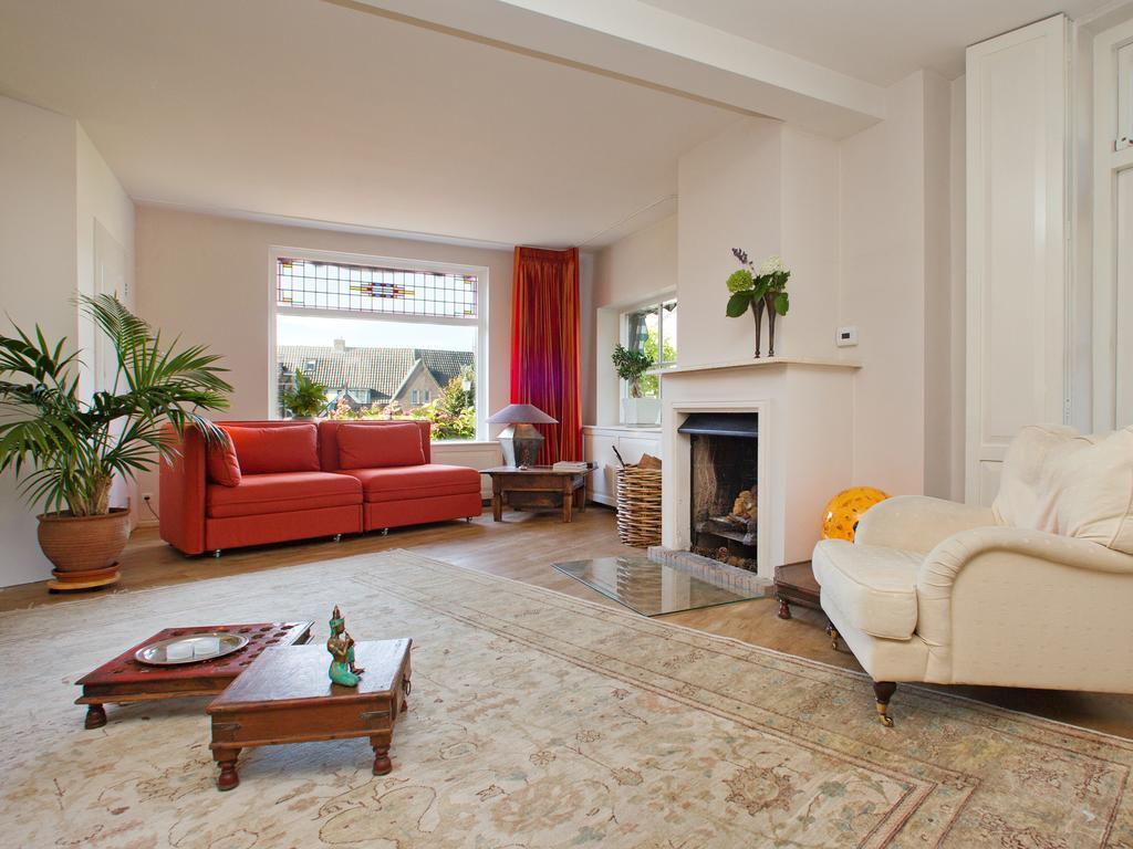 Hoevell Apartment