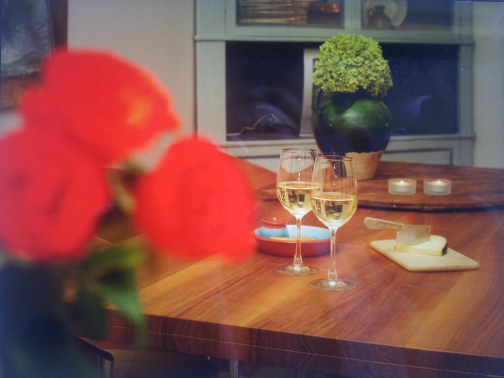 Hoevell Apartment